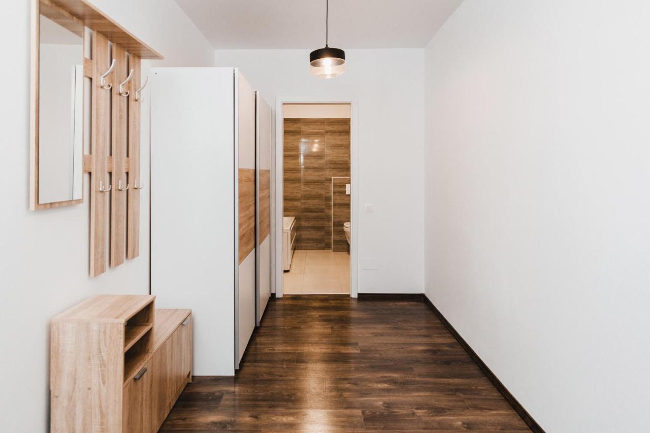One Room Apart T3 With Free Parking Cluj-Napoca Exterior foto